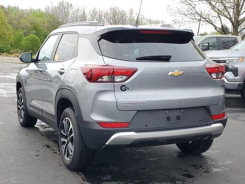 Sterling Gray Metallic 2025 Chevrolet Trailblazer LT