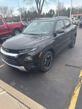 Mosaic Black Metallic 2023 Chevrolet Trailblazer LT