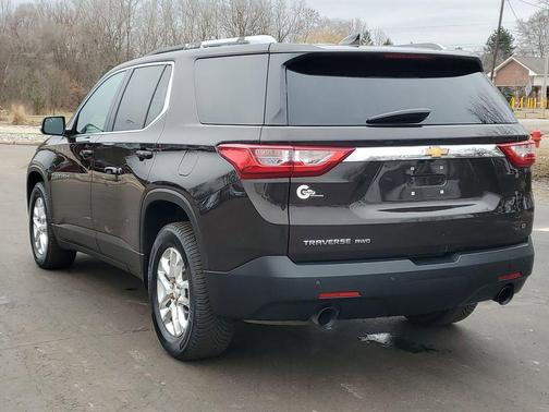 2018 Chevrolet Traverse LT Cloth