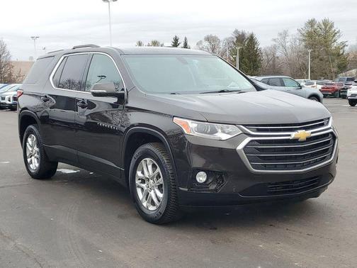 2018 Chevrolet Traverse LT Cloth