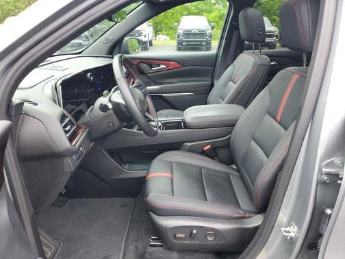 Sterling Gray Metallic 2024 Chevrolet Traverse RS