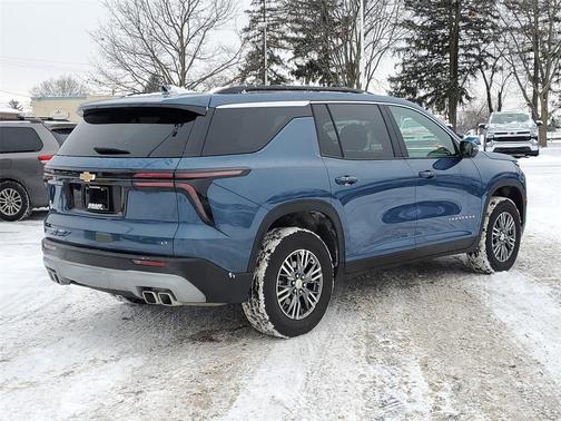 2024 Chevrolet Traverse LT