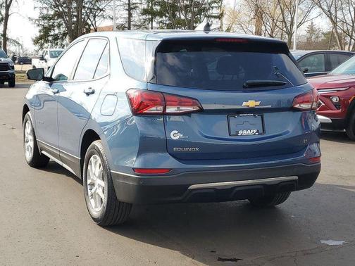 Lakeshore Blue Metallic 2024 Chevrolet Equinox 1LT