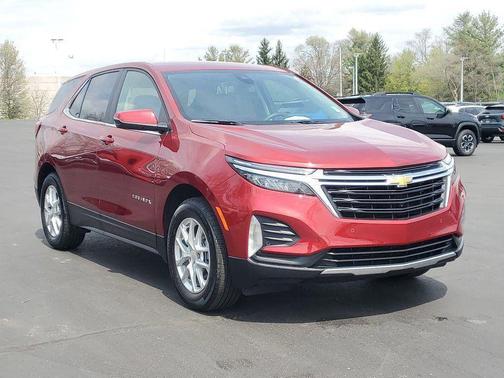 Radiant Red Tintcoat 2024 Chevrolet Equinox 1LT