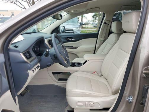 Light Stone Metallic 2023 GMC Acadia Denali