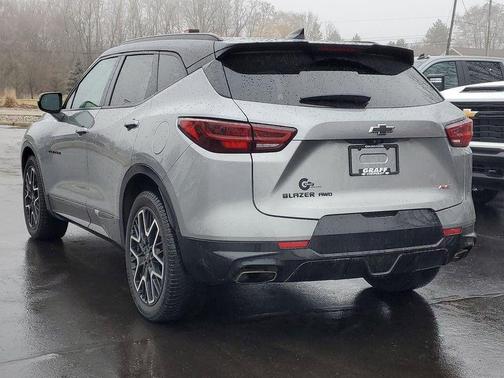 Sterling Gray Metallic 2023 Chevrolet Blazer RS