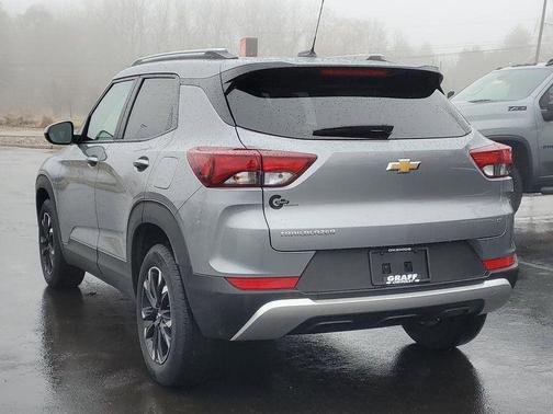 Sterling Gray Metallic 2023 Chevrolet Trailblazer LT
