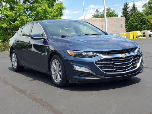 Northsky Blue Metallic 2019 Chevrolet Malibu LT
