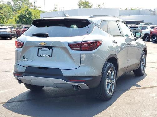 Sterling Gray Metallic 2023 Chevrolet Blazer 2LT