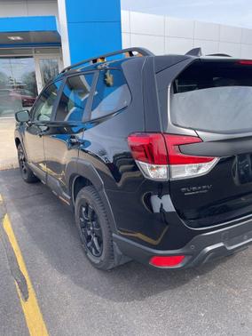 Crystal Black Silica 2024 Subaru Forester Wilderness