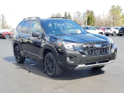 Crystal Black Silica 2024 Subaru Forester Wilderness