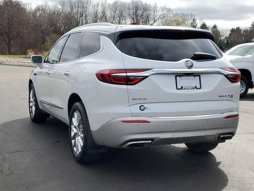 White Frost Tricoat 2018 Buick Enclave Premium