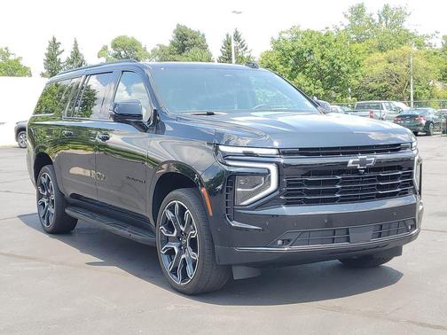 Black 2025 Chevrolet Suburban RST