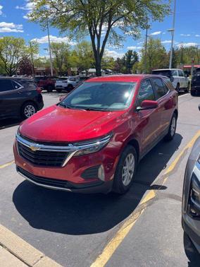 Radiant Red Tintcoat 2024 Chevrolet Equinox 1LT