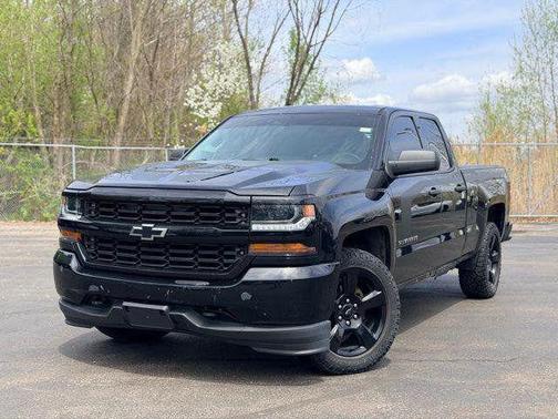 Black 2017 Chevrolet Silverado 1500 Custom