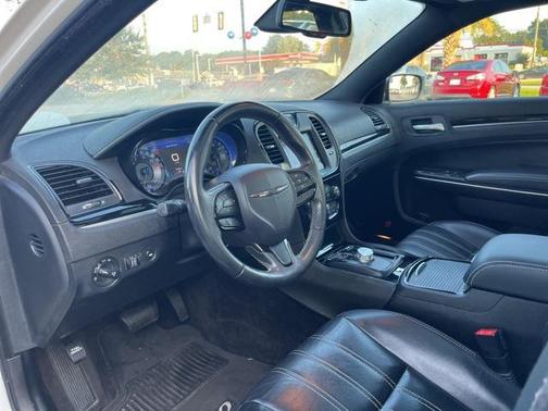2017 Chrysler 300 S