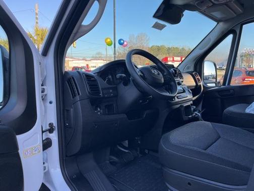 2025 RAM ProMaster 2500 Tradesman