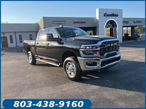 Diamond Black Crystal Pearlcoat 2026 RAM 2500 Tradesman Crew Cab 4x4 6'4' Box