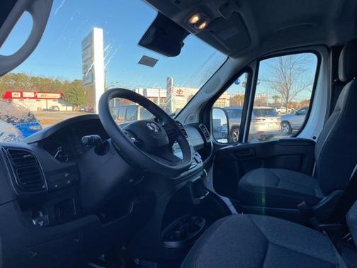 2025 RAM ProMaster 1500 Base