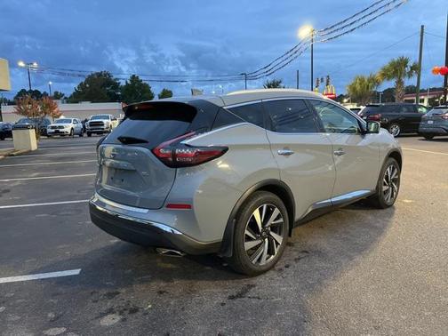 2023 Nissan Murano SL FWD