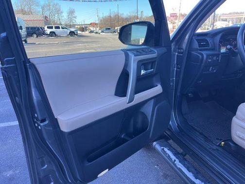 Magnetic Gray Metallic 2022 Toyota 4Runner SR5 Premium