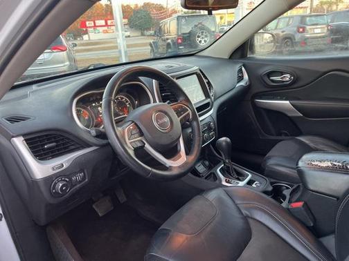 2018 Jeep Cherokee Latitude Plus