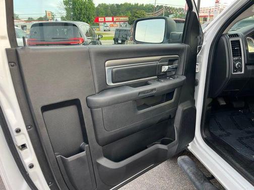 Bright White Clearcoat 2021 RAM 1500 Classic Express