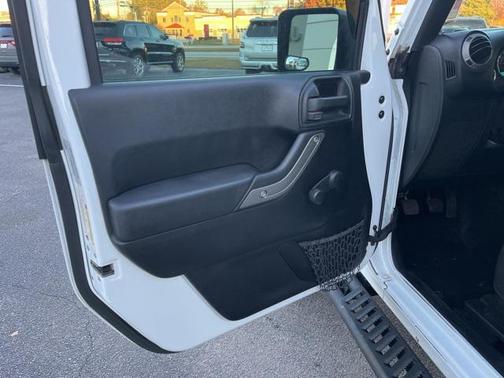 2016 Jeep Wrangler Willys Wheeler