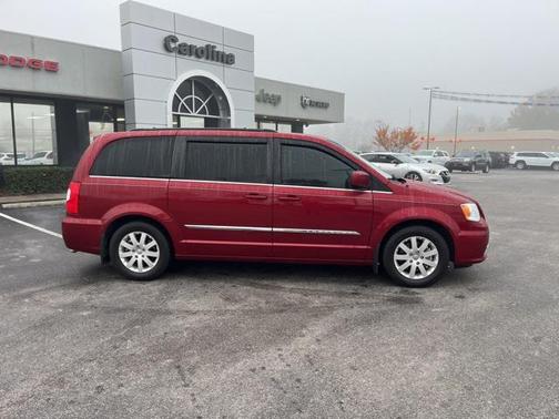 2015 Chrysler Town & Country Touring