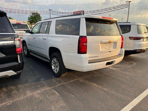 Summit White 2016 Chevrolet Suburban LS