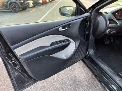 Pitch Black Clearcoat 2014 Dodge Dart SXT