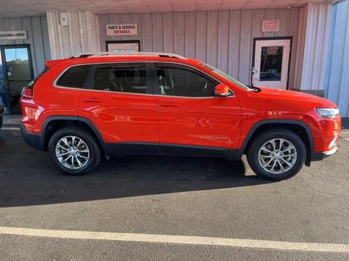 2021 Jeep Cherokee Latitude Lux