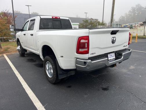 2021 RAM 3500 Tradesman Crew Cab 4x4 8' Box