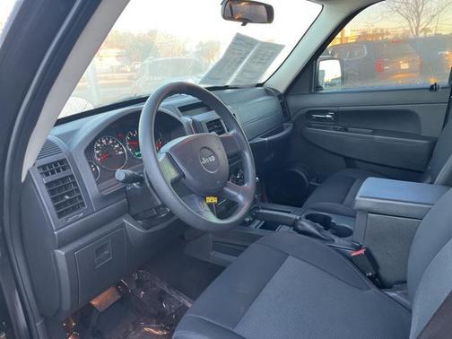 2009 Jeep Liberty Sport