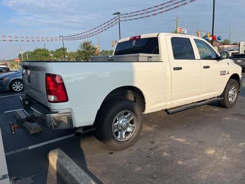 2018 RAM 2500 Tradesman Crew Cab 4x2 6'4' Box