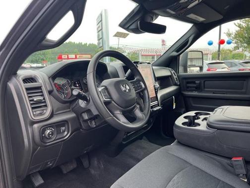2025 RAM 2500 Tradesman Crew Cab 4x4 6'4' Box