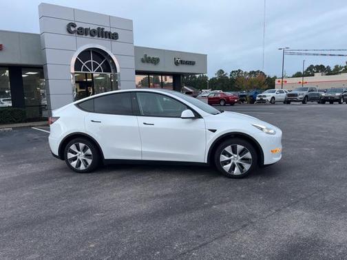2024 Tesla Model Y Standard Range