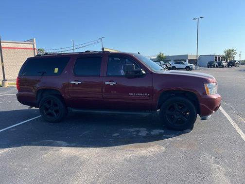 Deep Ruby Metallic 2008 Chevrolet Suburban 1500 LT