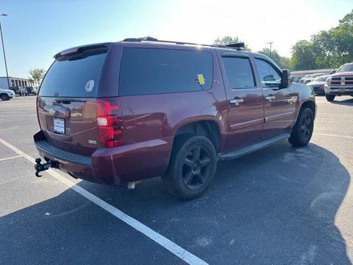 Deep Ruby Metallic 2008 Chevrolet Suburban 1500 LT