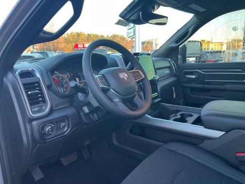 2026 RAM 2500 Big Horn Crew Cab 4x4 6'4' Box