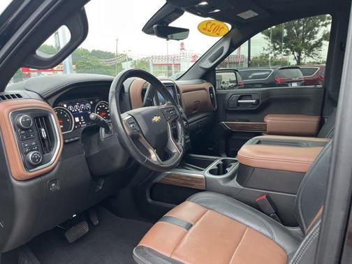 Black 2022 Chevrolet Silverado 1500 Limited High Country