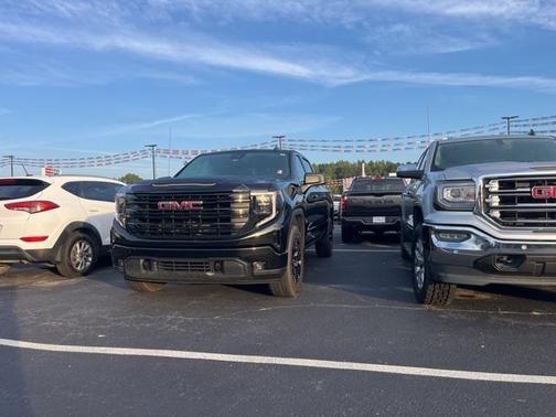 2024 GMC Sierra 1500 Elevation