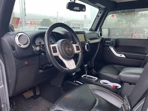 2014 Jeep Wrangler Unlimited Polar Edition