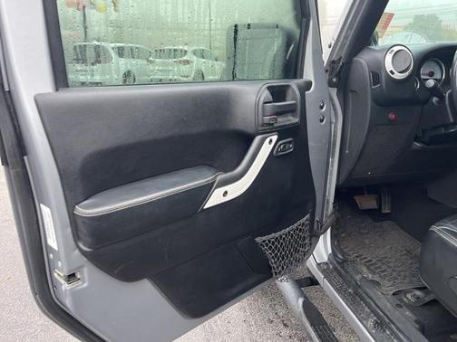 2014 Jeep Wrangler Unlimited Polar Edition