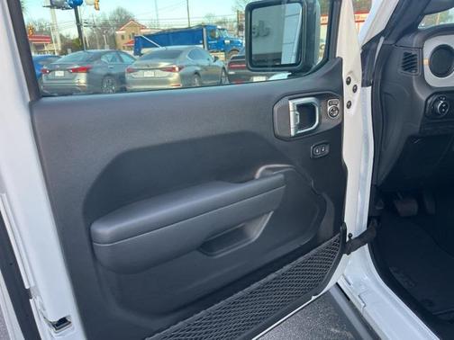 2025 Jeep Gladiator Nighthawk