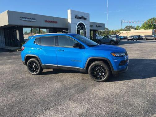 Hydro Blue Pearlcoat 2026 Jeep Compass Latitude