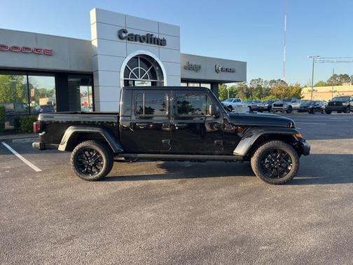 2025 Jeep Gladiator Nighthawk