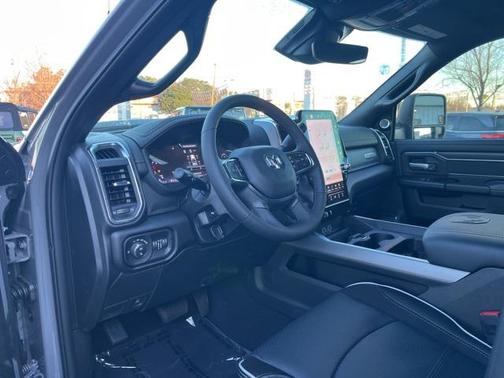 2026 RAM 2500 Laramie Crew Cab 4x4 6'4' Box