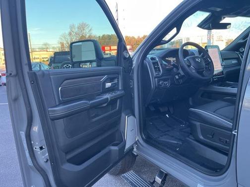 2026 RAM 2500 Laramie Crew Cab 4x4 6'4' Box