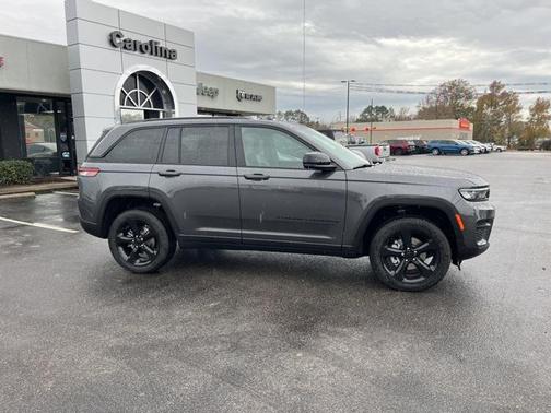 2025 Jeep Grand Cherokee Altitude